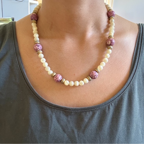 🎈VTG Necklace - Picture 10 of 10